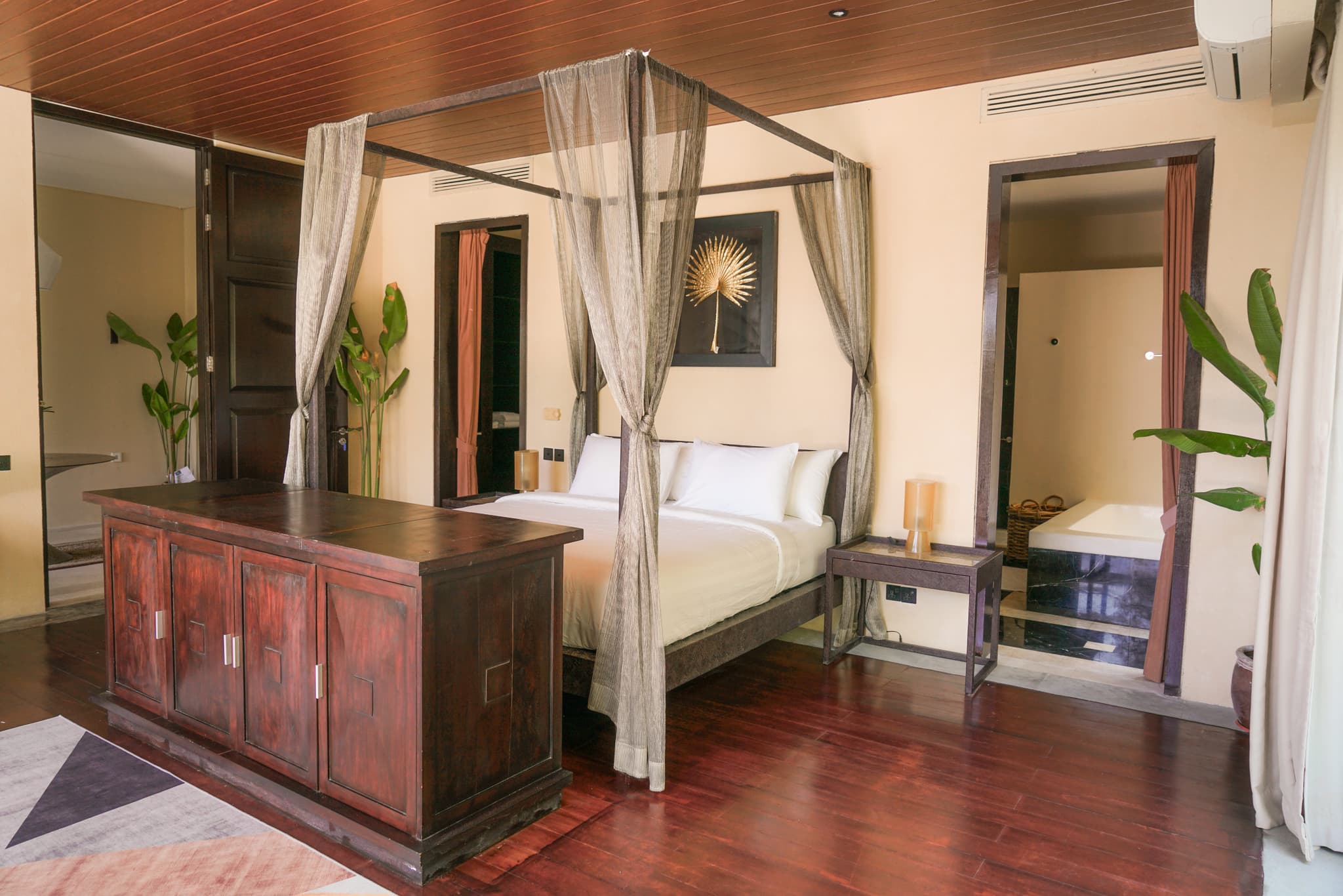 Poolside Twin Room